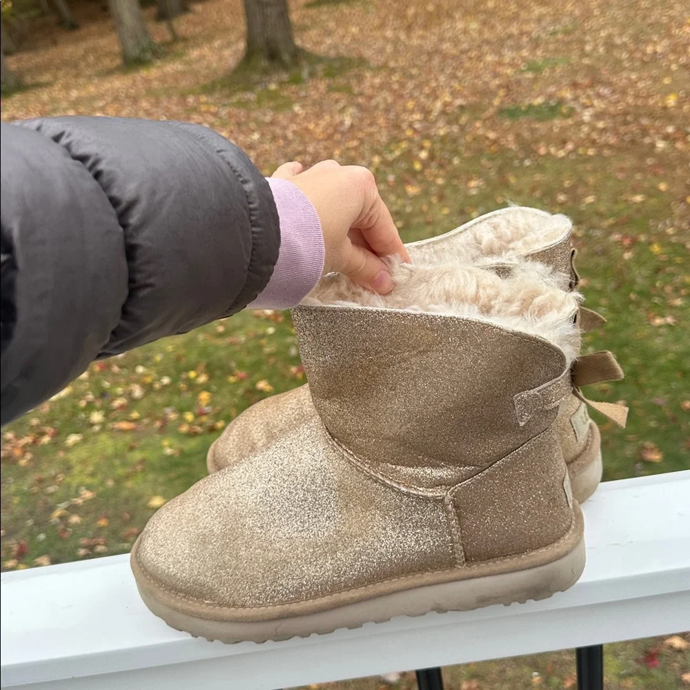 UGG Mini Bailey Bow Sparkle Boot